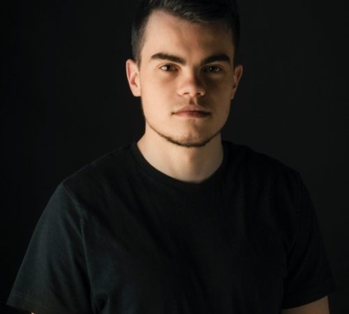 Adrian-Gubrica_03_profilovka-na-vysku-foto-Klara-Daniova