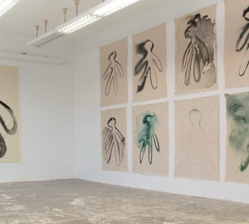 Denisa-Slavkovska_04_diplomova-praca-HOW-IT-WAS-ZO-BE-A-HUMAN-acryl-on-canvas-VSVU-2020