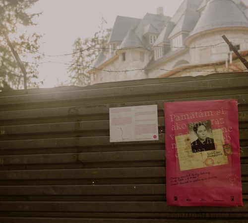 Zeny-v-SNP_-Efemerny-pamatnik-Pavlina-Dubenova_1