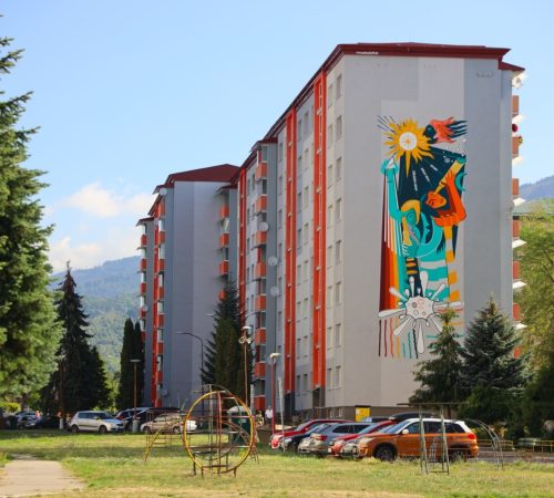 13_Daleko-i-Blizko-2022-v-spolupraci-s-Viktor-Feher-mural-realizovany-v-ramci-programu-Prepni-na-Revucu-hlavne-mesto-kultury-2022.-autor-fotografie-Ondrej-Stevko