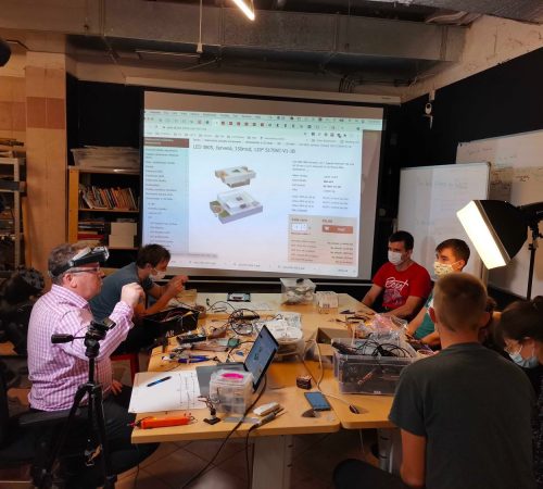 Vlado-22Vaco22-Vaculik_12_elektronicky-workshop