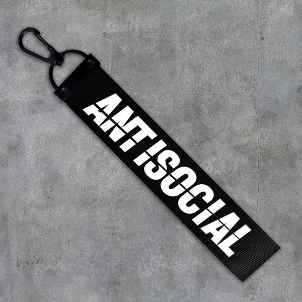 Kvalitná textilná auto kľúčenka - Antisocial.